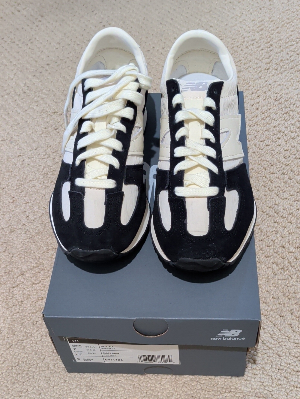 New Balance Women's Black and Beige 471 Retro-Inspired Sneakers